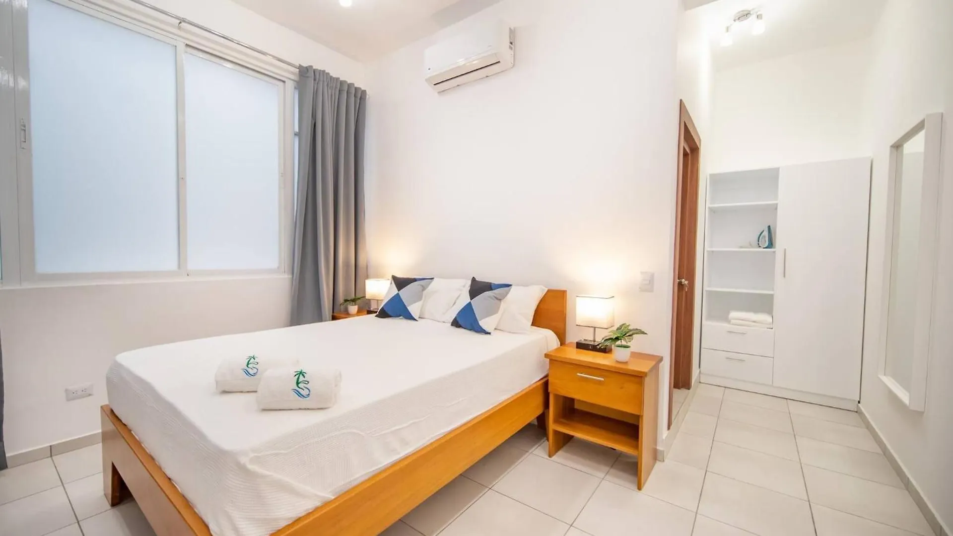 Plaza Achim 6B, Modern Apt 250M From Sosua Beach Apartmán
